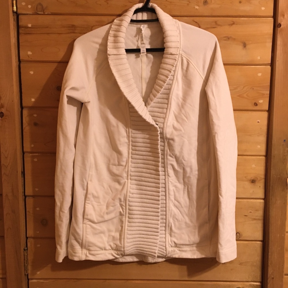 Lululemon wrap cardigan with buttons